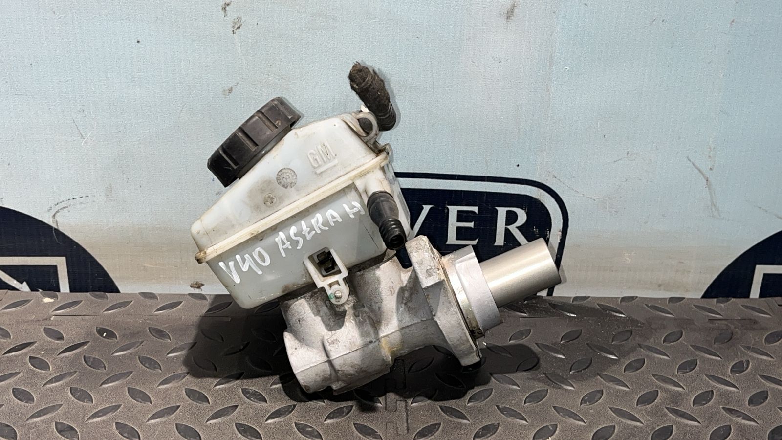 Цилиндр тормозной главный Opel Astra/H 2004-2014