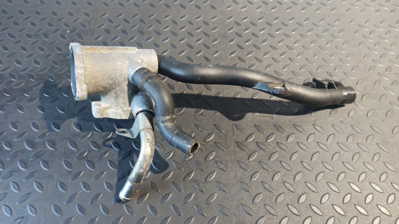 Корпус термостата Toyota Avensis/2 2003-2009