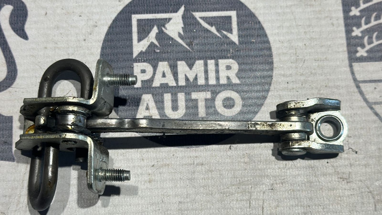 Ограничитель двери задний Opel Vectra/C 2002-2008