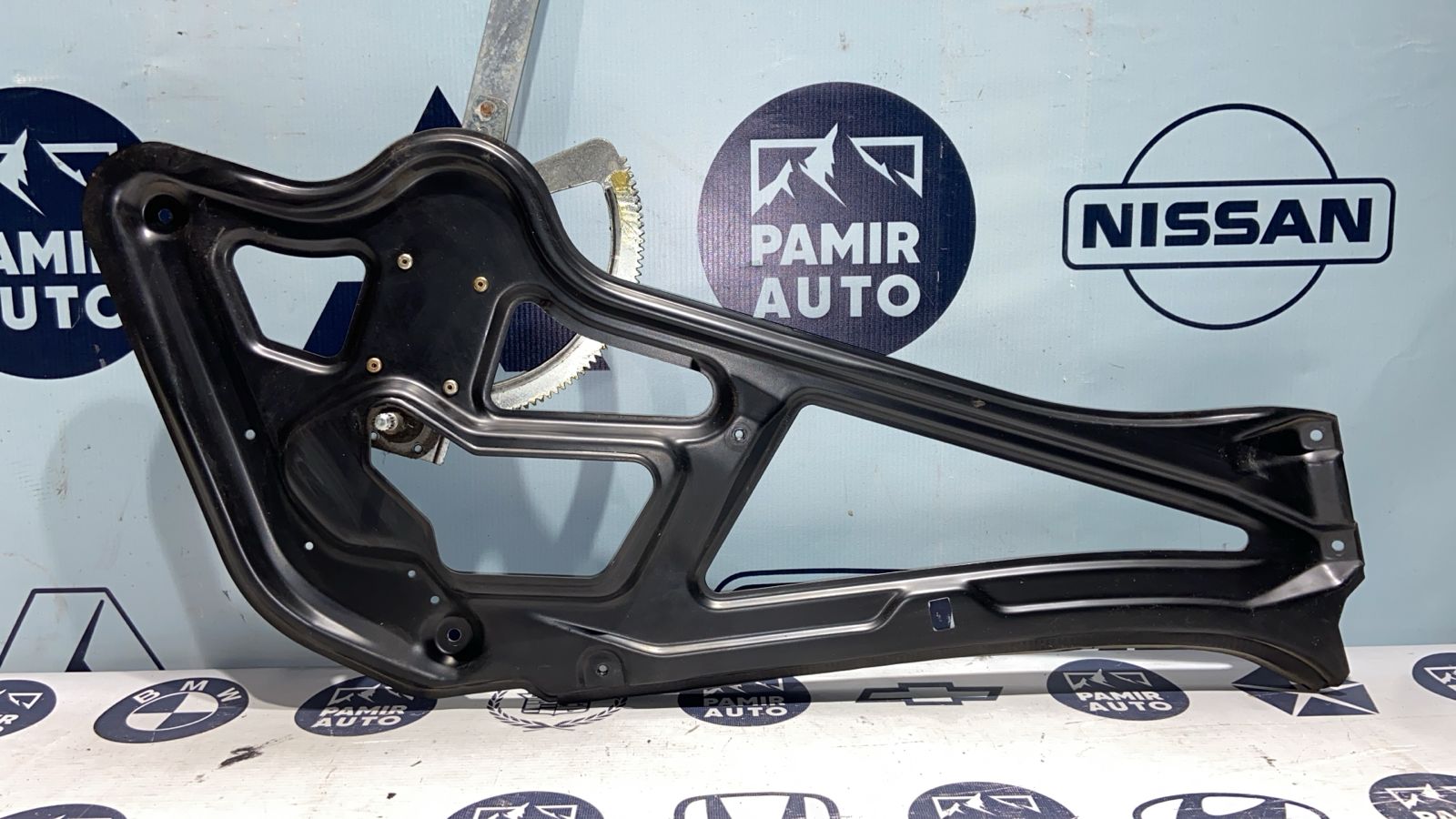 Стеклоподъемник передний левый Mercedes Sprinter/W901-W909 1995-н.в.