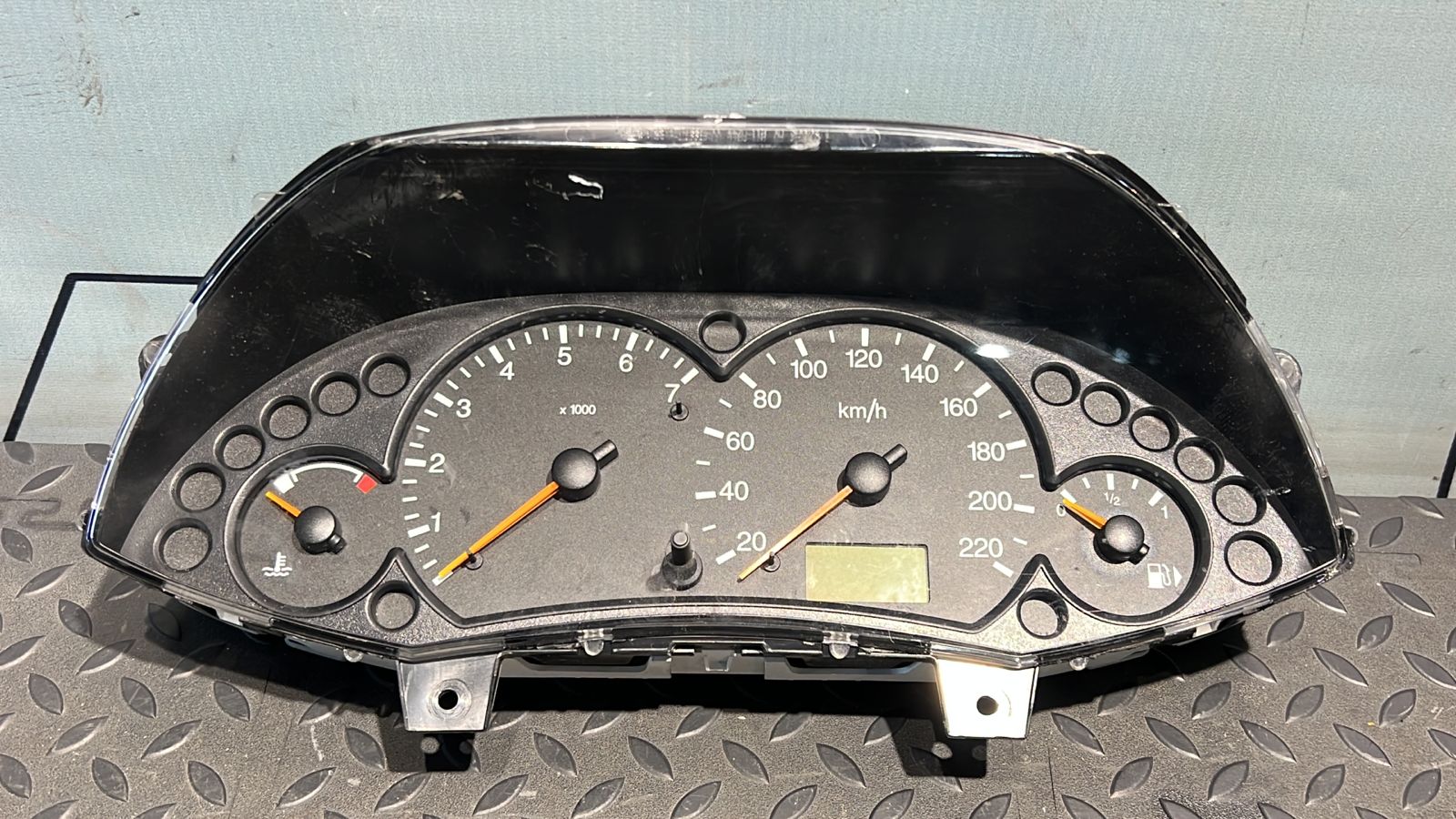 Комбинация приборов (Щиток) Ford Focus 1998-2007