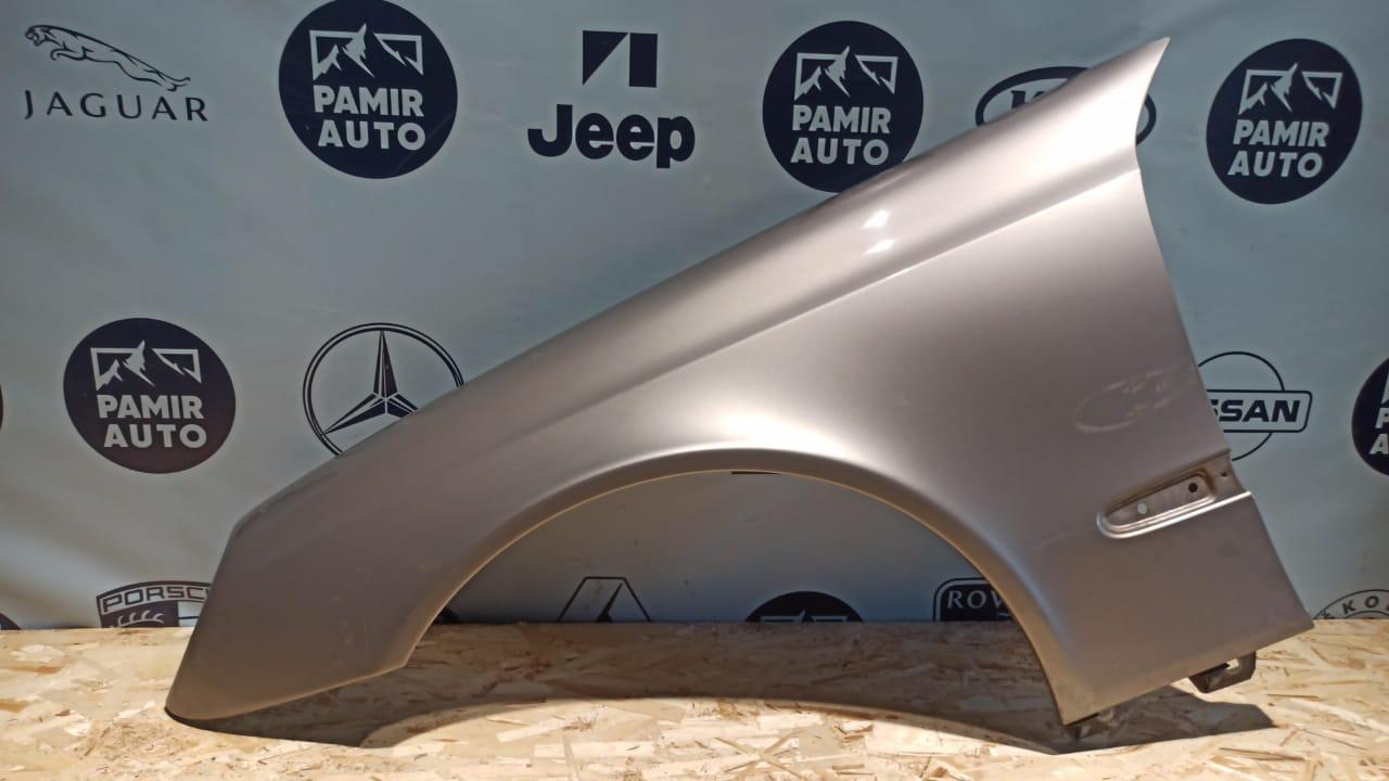 Крыло переднее левое Mercedes E/W211 2002-2009