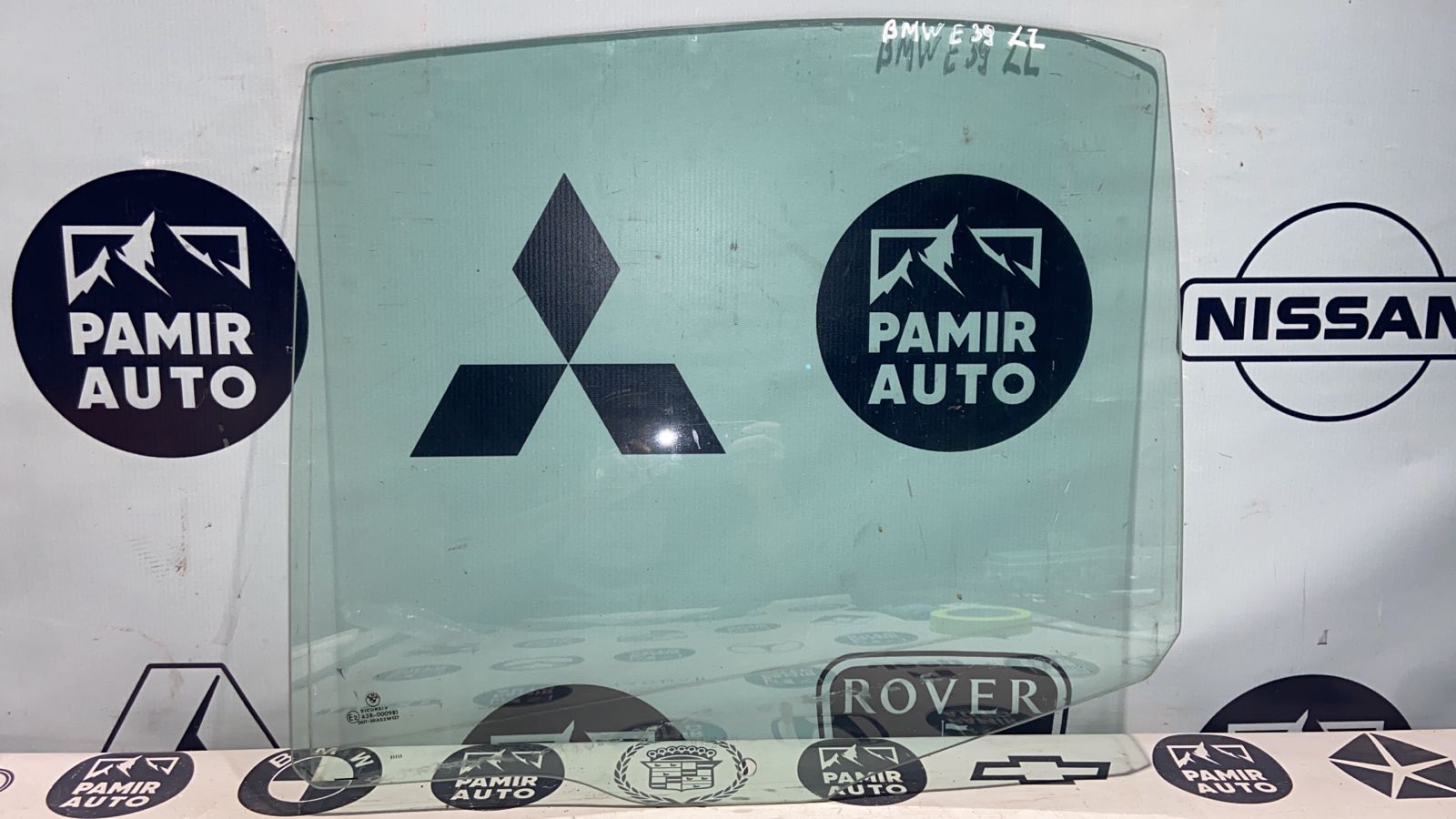 Стекло двери заднее левое BMW 5/E39 1995-2004