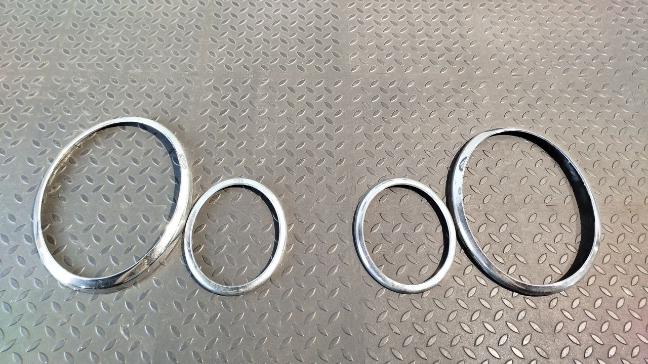 Накладка фары Mercedes E/W210 1995-2003