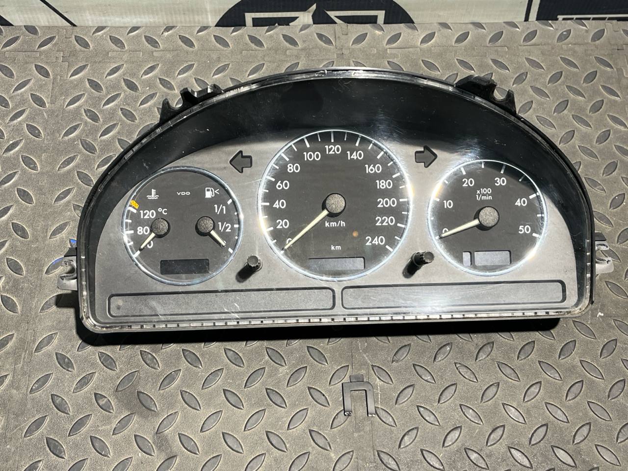 Комбинация приборов (Щиток) Mercedes M/W163 1997-2005