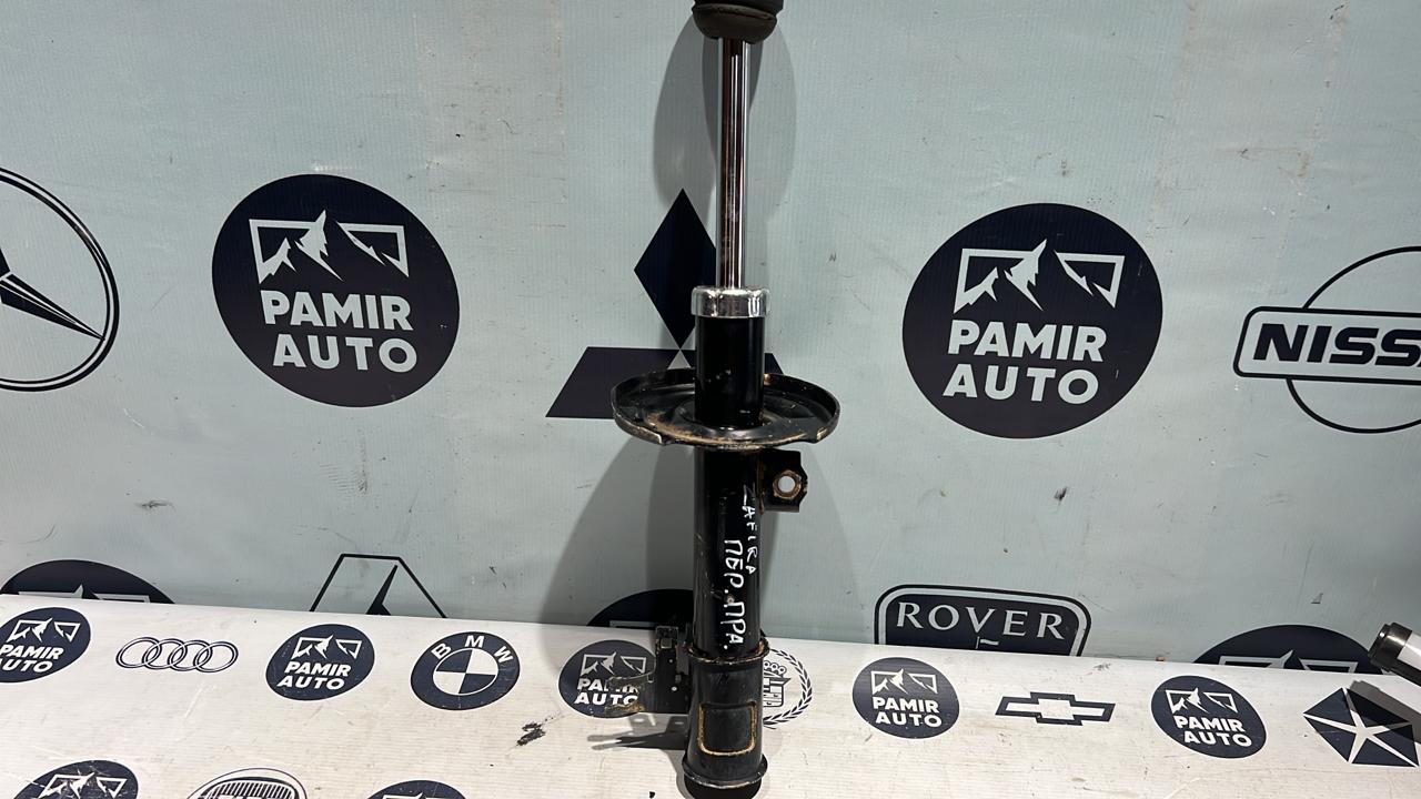 Амортизатор передний правый Opel Zafira/B 2005-2014