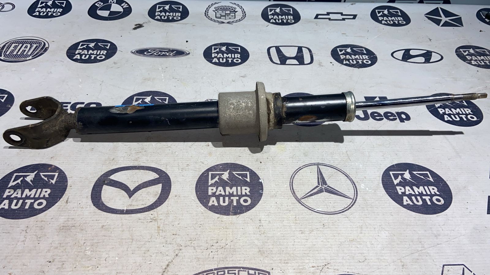 Амортизатор передний Mercedes E/W211 2002-2009