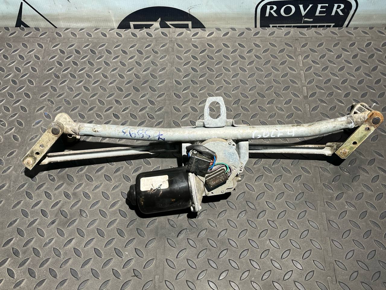 Трапеция стеклоочистителя Volkswagen Golf/4 1997-2006