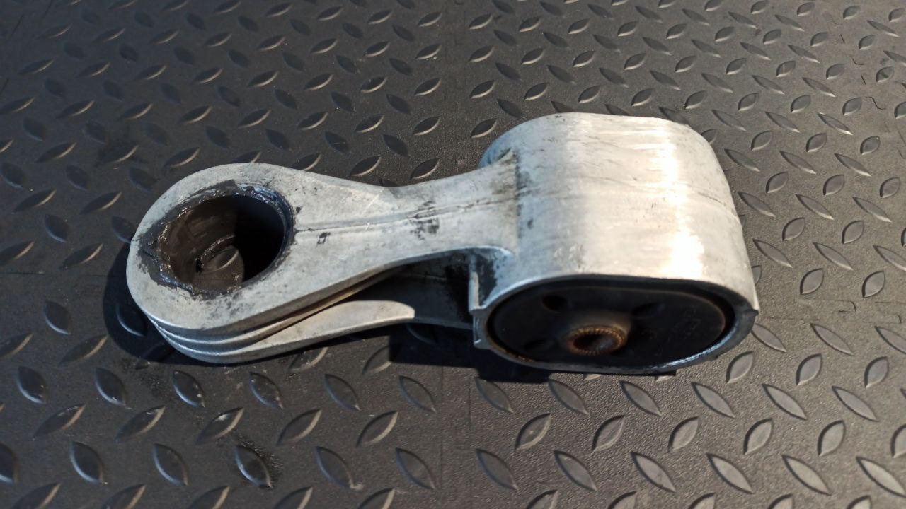 Опора КПП Ford Galaxy 1995-2006