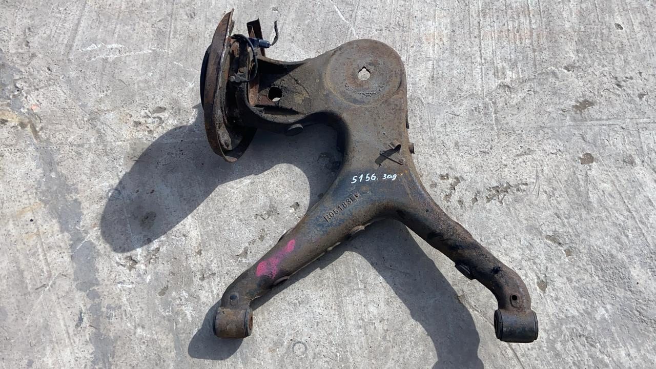 Кулак поворотный задний правый Mercedes Vito/W639 2003-2014