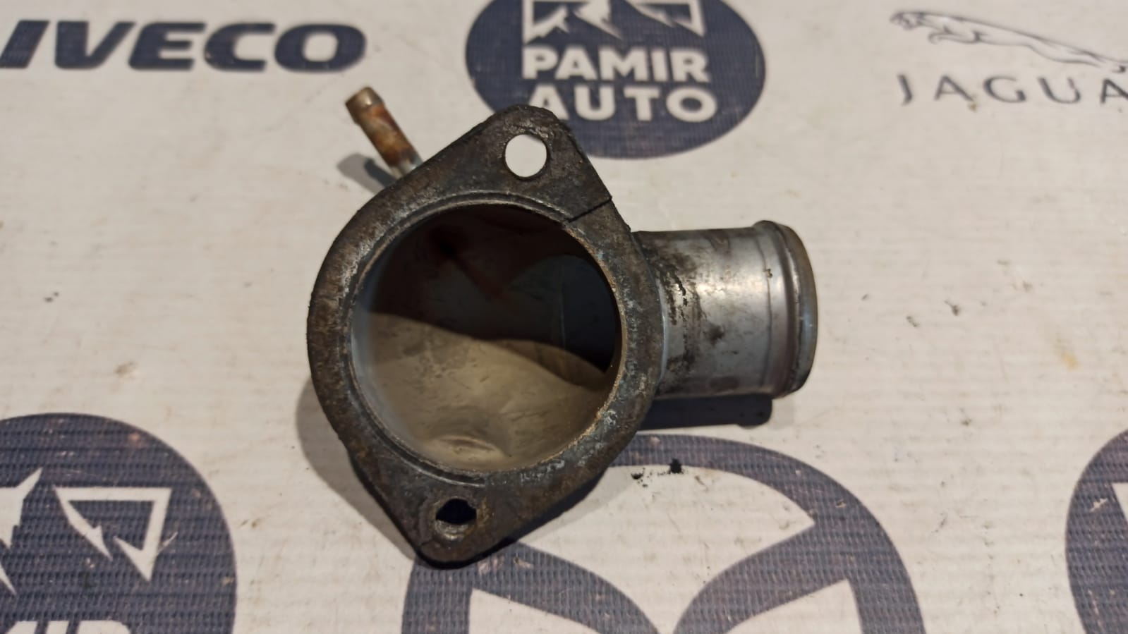 Крышка термостата Opel Zafira/B 2005-2014