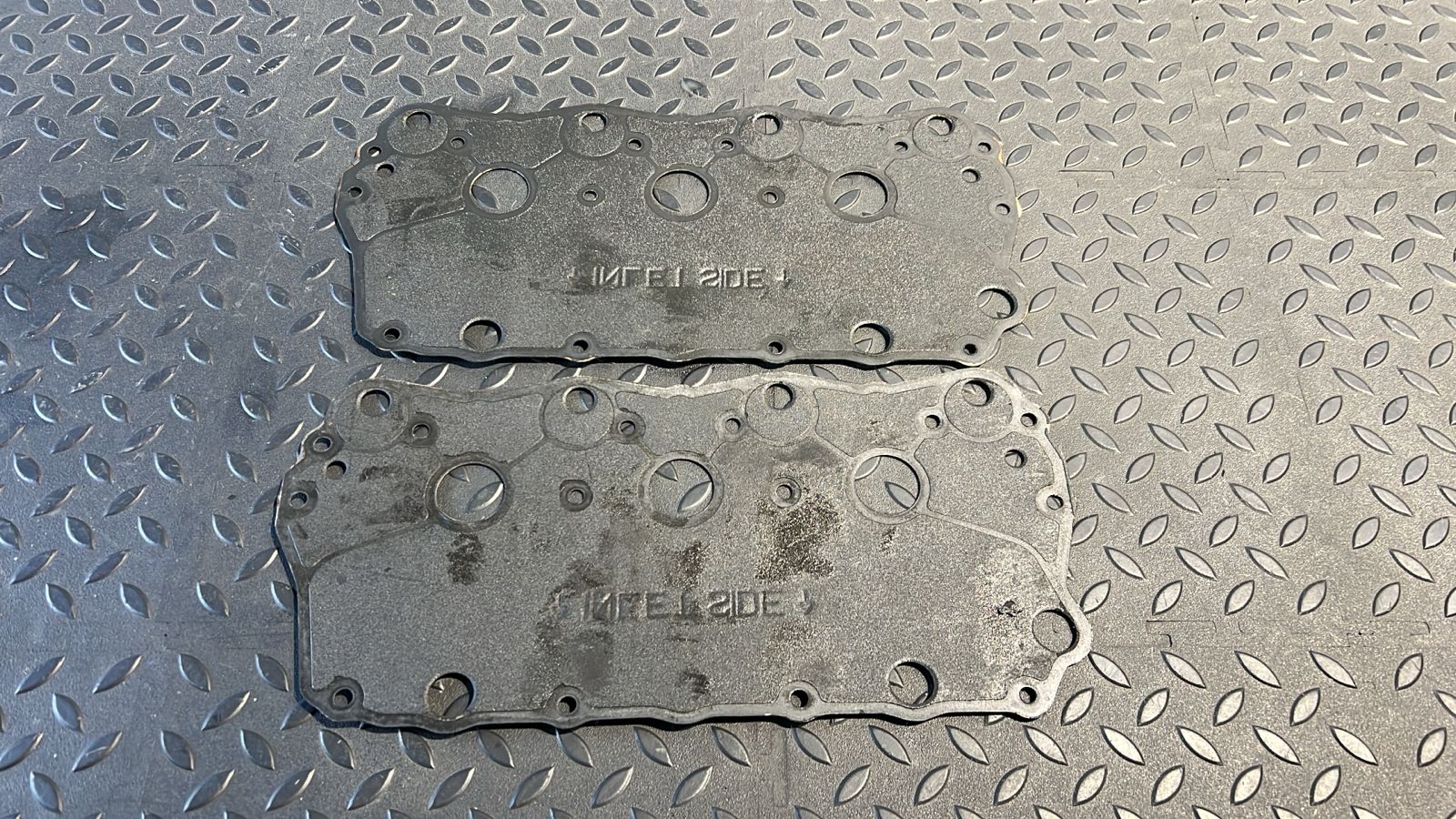 Прокладка клапанной крышки Land Rover Freelander 1998-2006