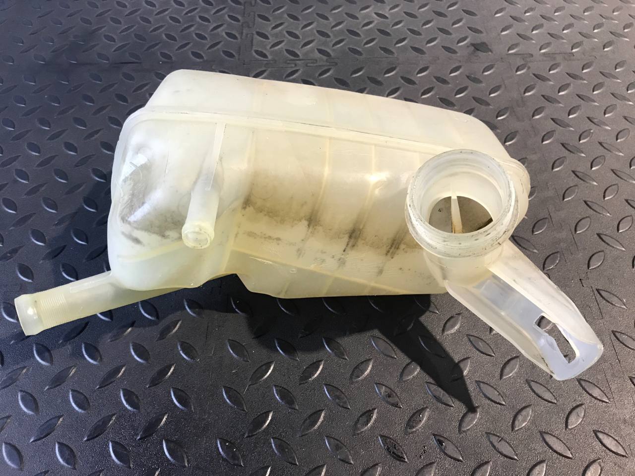 Бачок расширительный Renault Megane/2 2002-2009