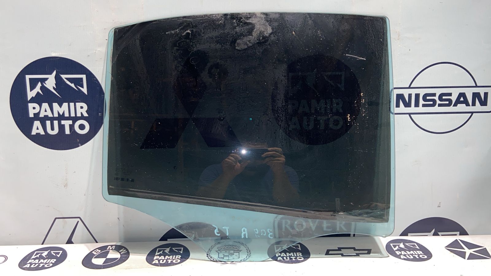 Стекло двери заднее правое Mercedes E/W211 2002-2009