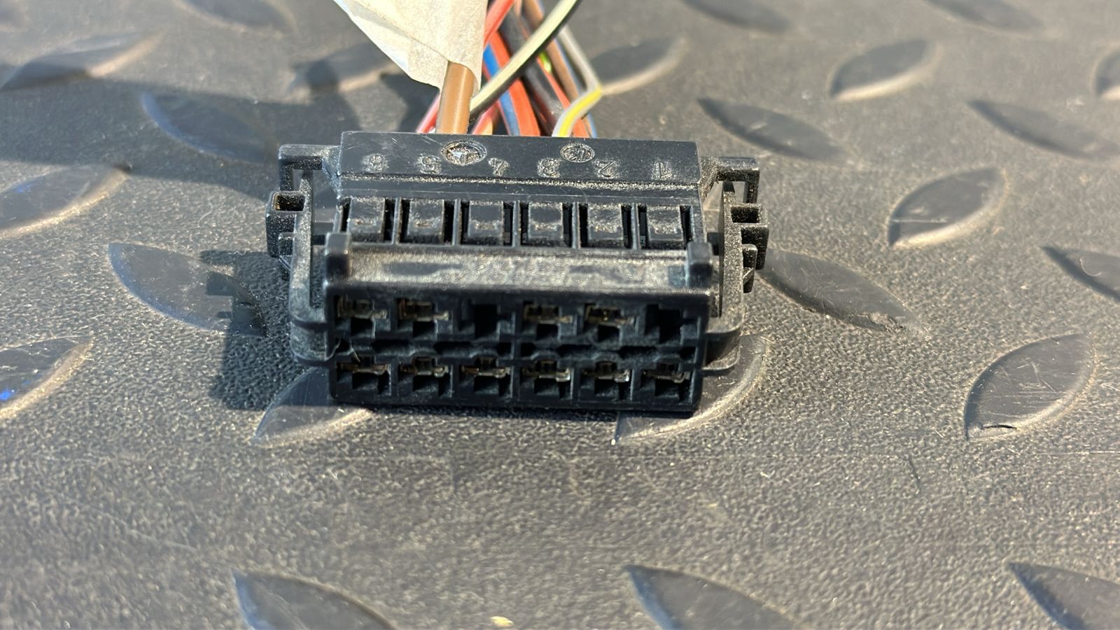 Разъем Mercedes C/W204 2006-2015