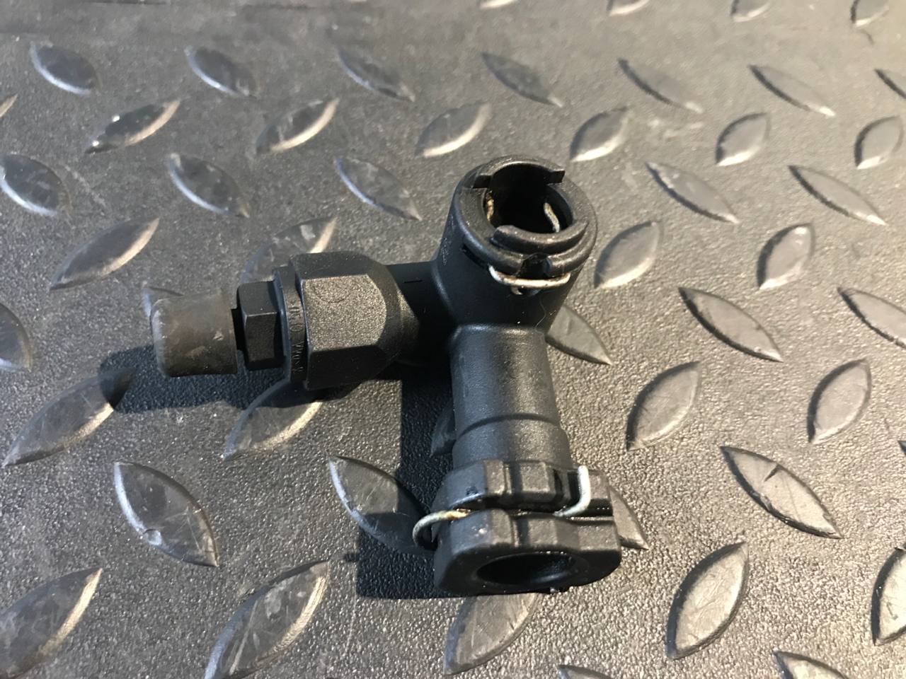 Трубка цилиндра сцепления Opel Vectra/C 2002-2008