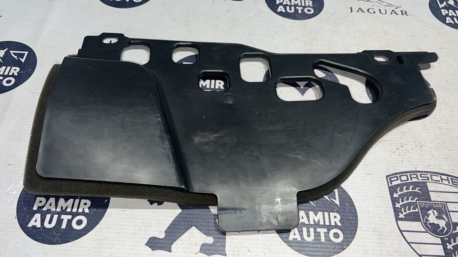 Накладка на торпедо левая Opel Astra/H 2004-2014