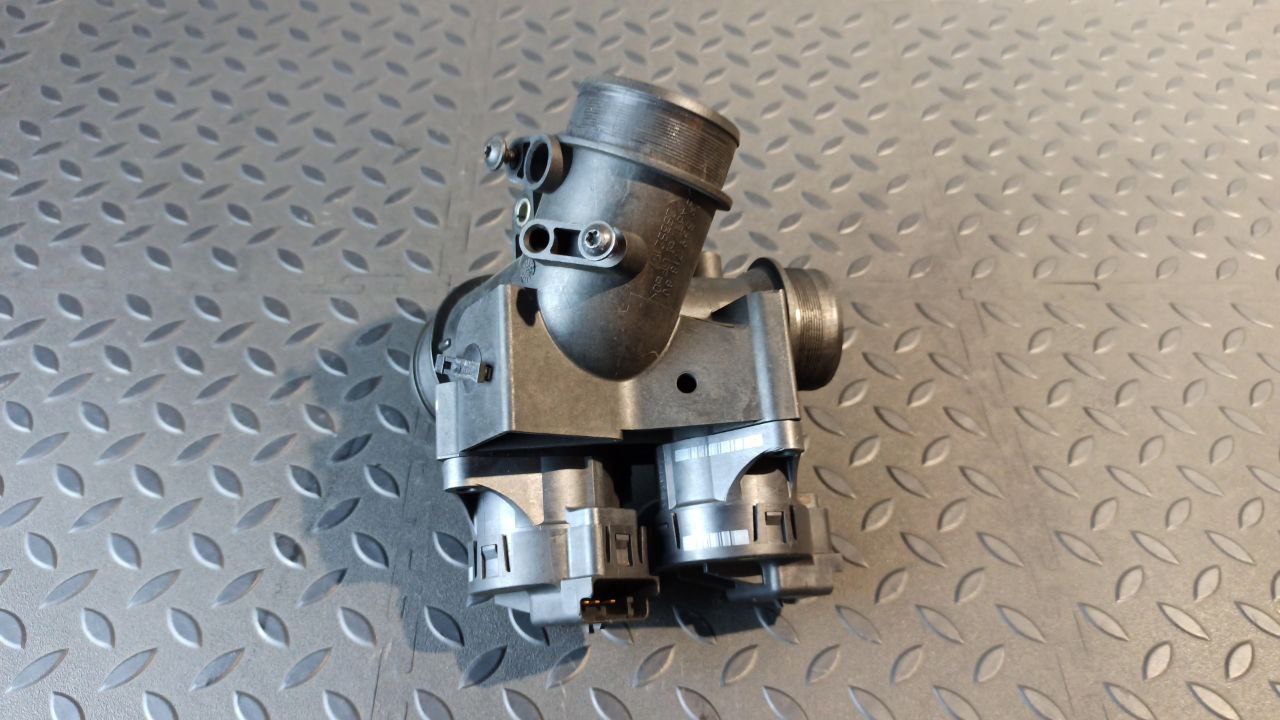 Заслонка дроссельная Ford Focus/2 2004-2011