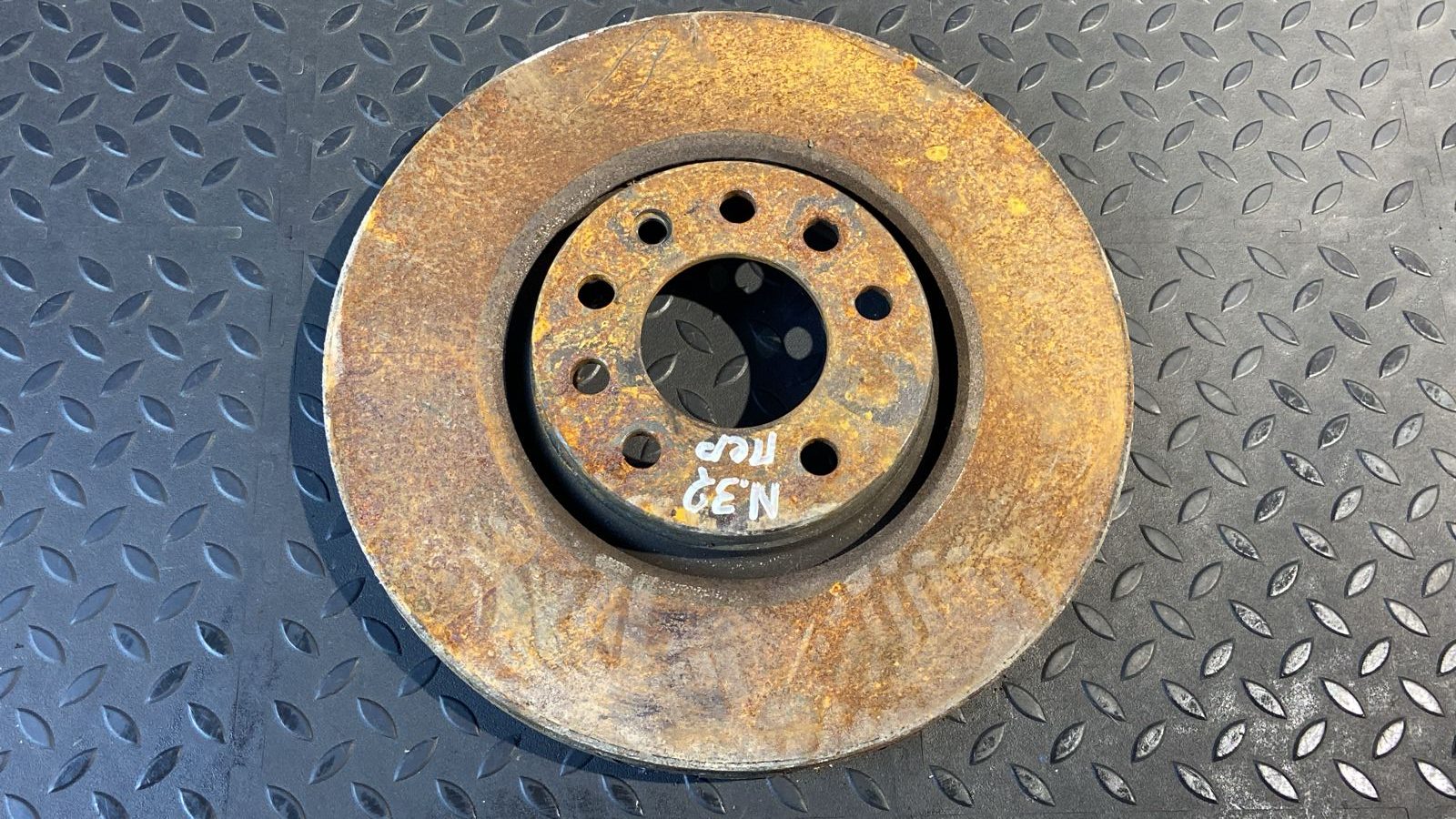 Диск тормозной передний Opel Zafira/B 2005-2014