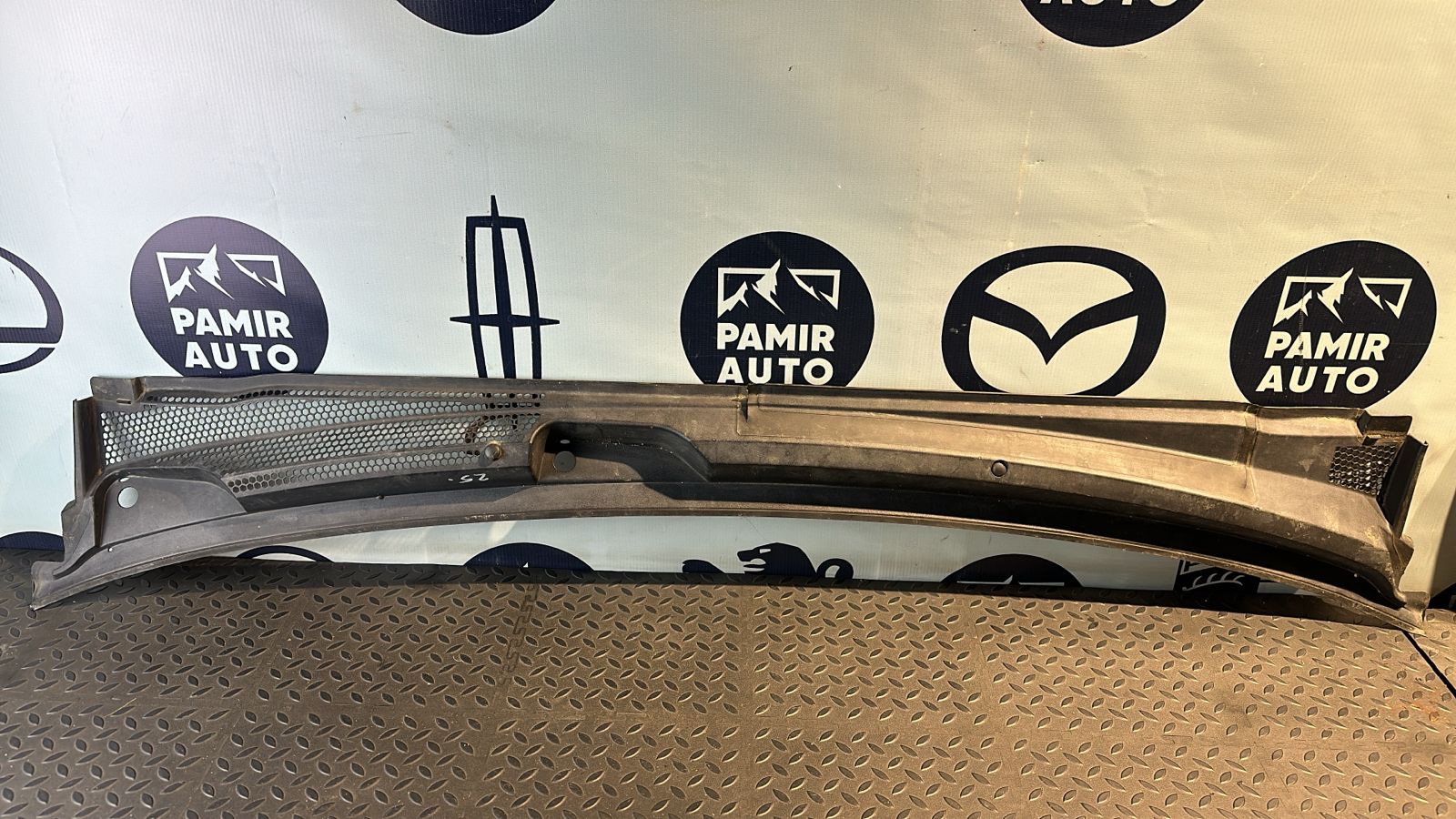 Решетка под лобовое стекло (Жабо) Opel Vectra/C 2002-2008