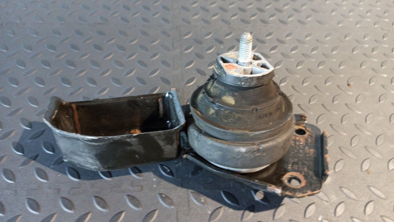 Опора двигателя Ford Galaxy 1995-2006