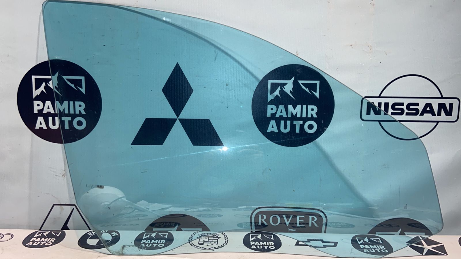 Стекло двери переднее правое Mercedes E/W211 2002-2009