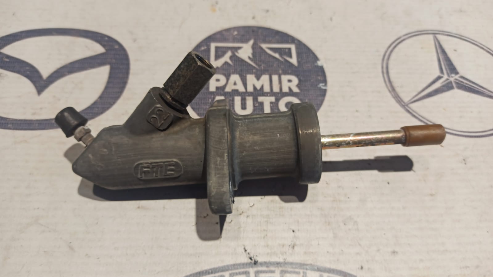 Цилиндр сцепления рабочий BMW 5/E39 1995-2004