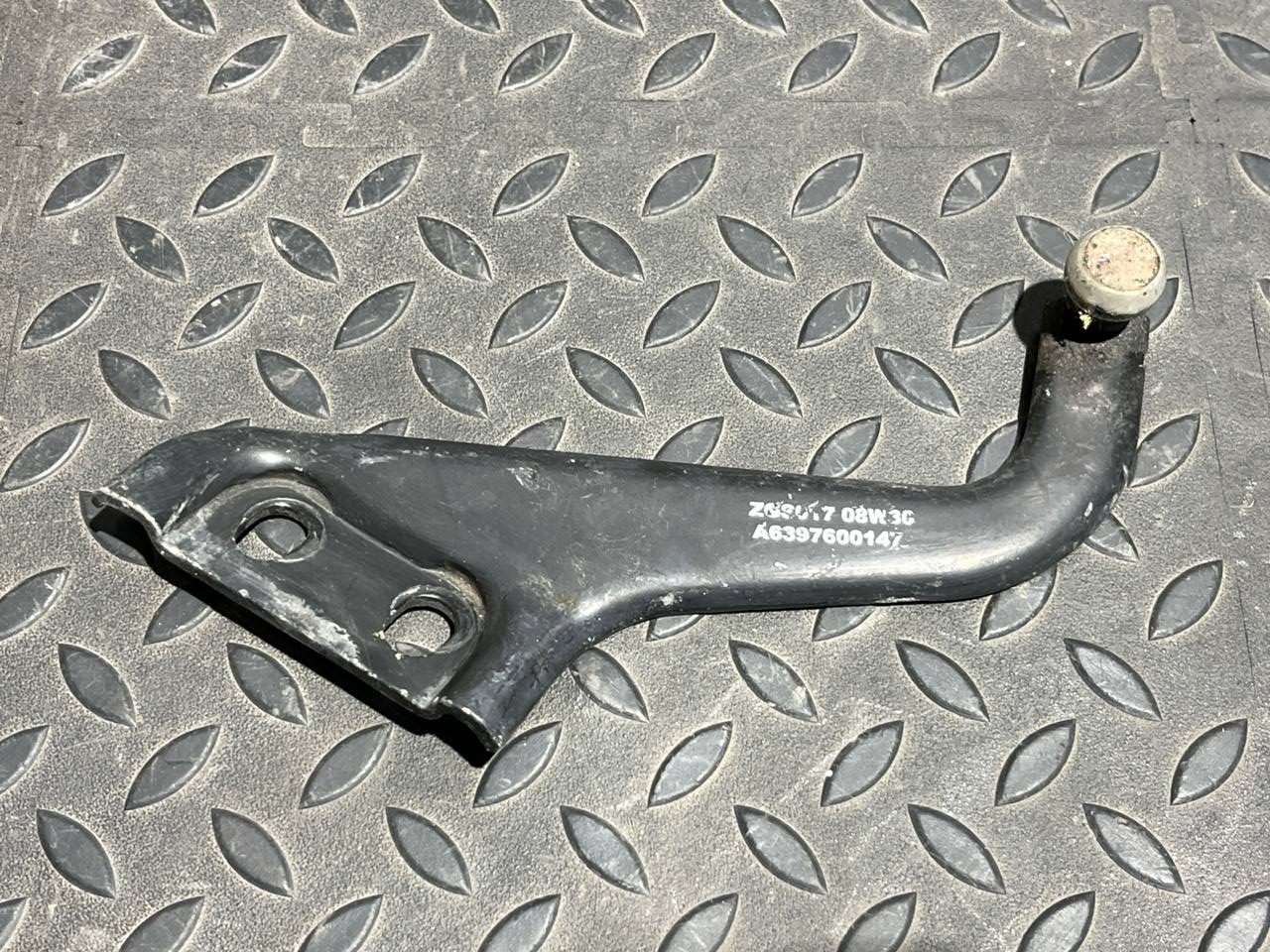 Ролик двери сдвижной правый верхний Mercedes Vito/W639 2003-2014