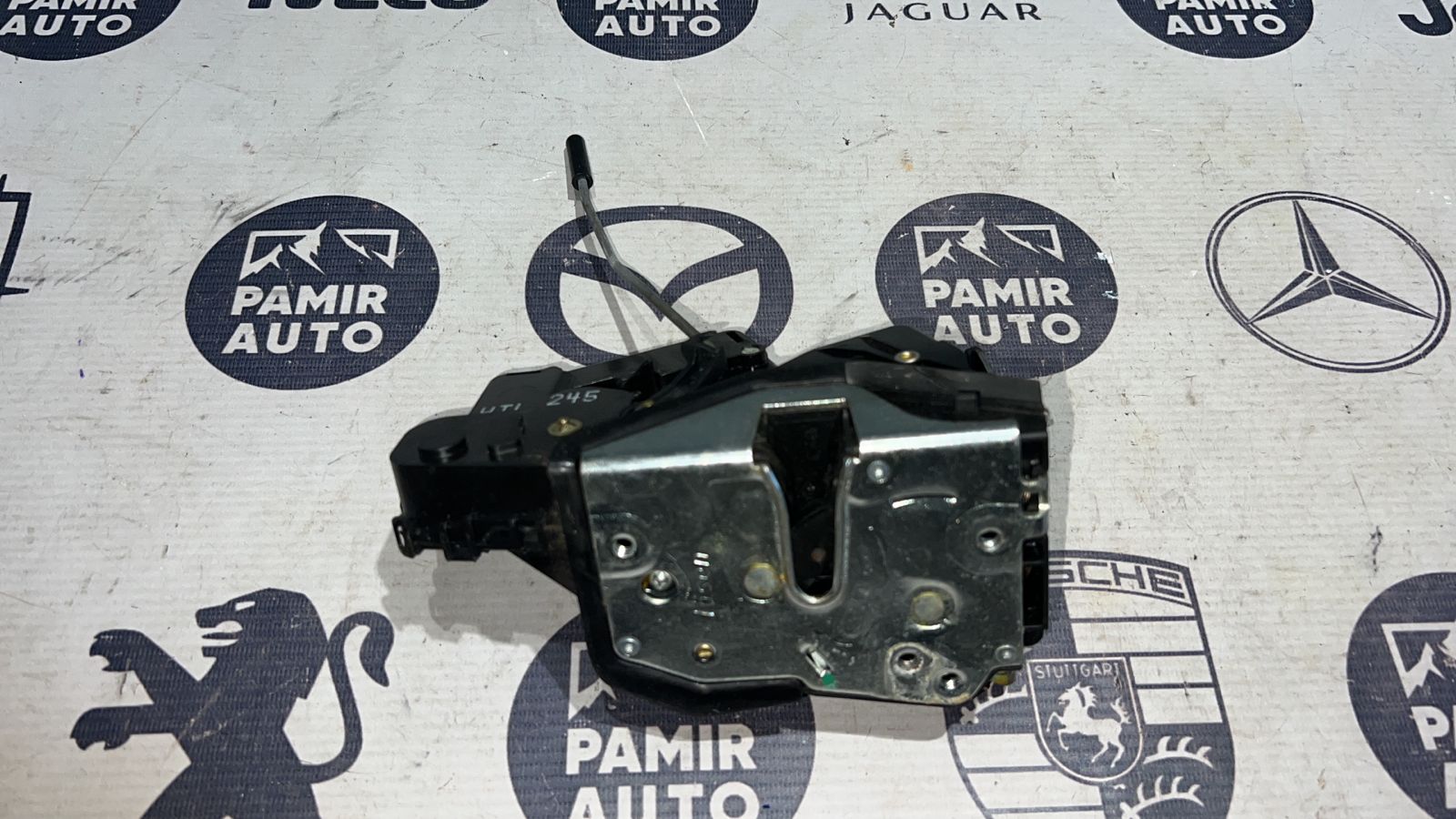 Замок двери задний левый BMW 3/E46 1998-2007