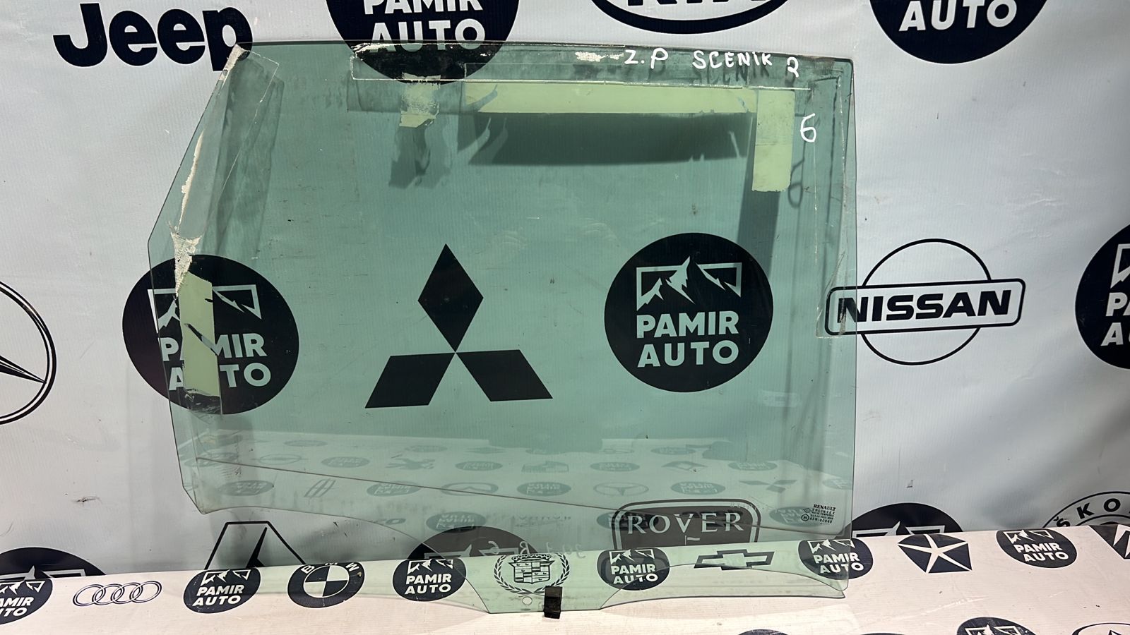 Стекло двери заднее правое Renault Scenic/2 2003-2009