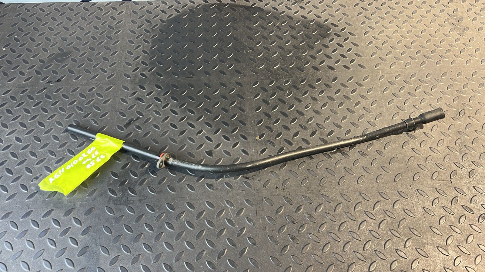 Направляющая щупа (Трубка) Mercedes C/W203 2000-2008