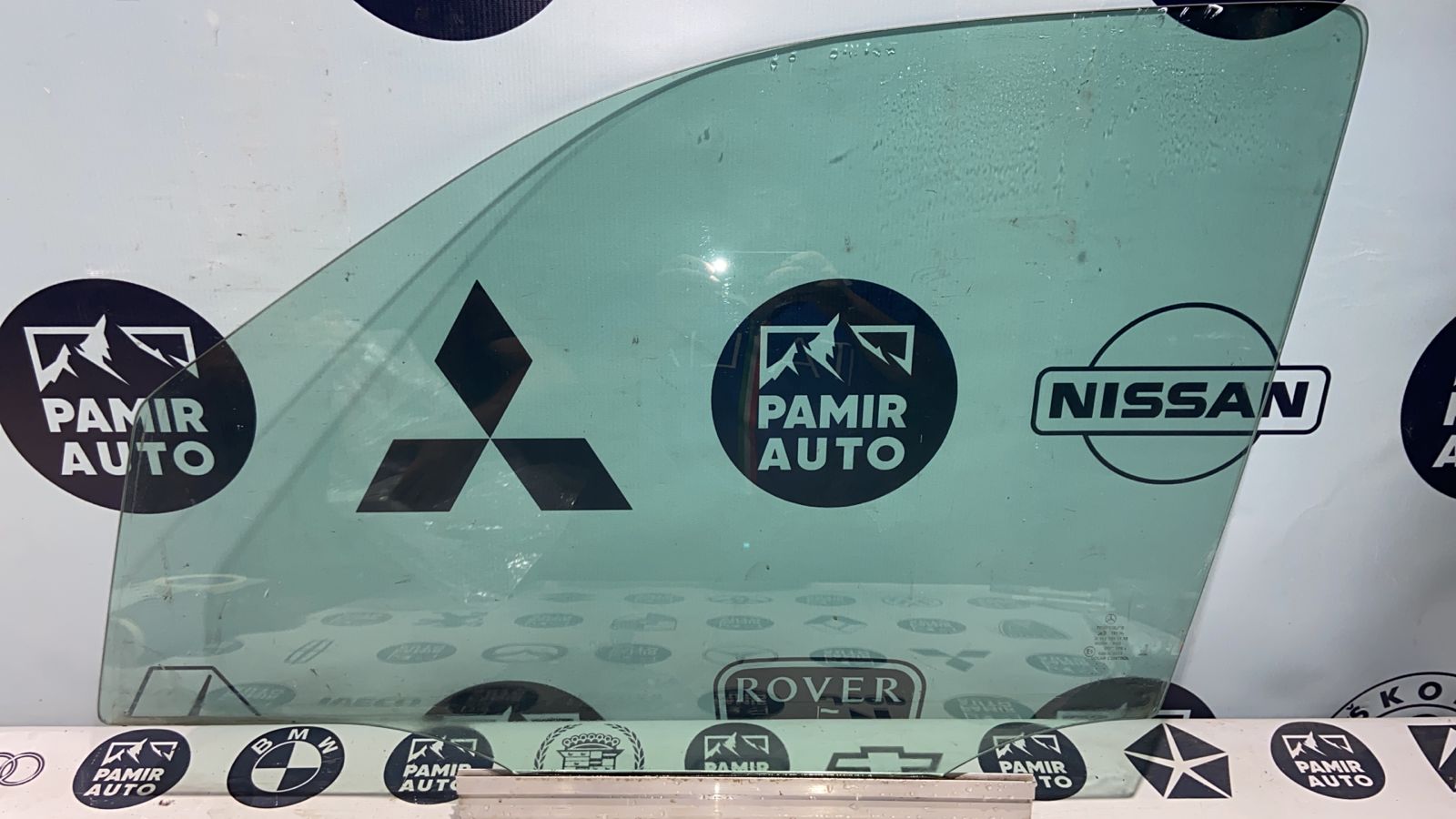 Стекло двери переднее левое Mercedes M/W163 1997-2005