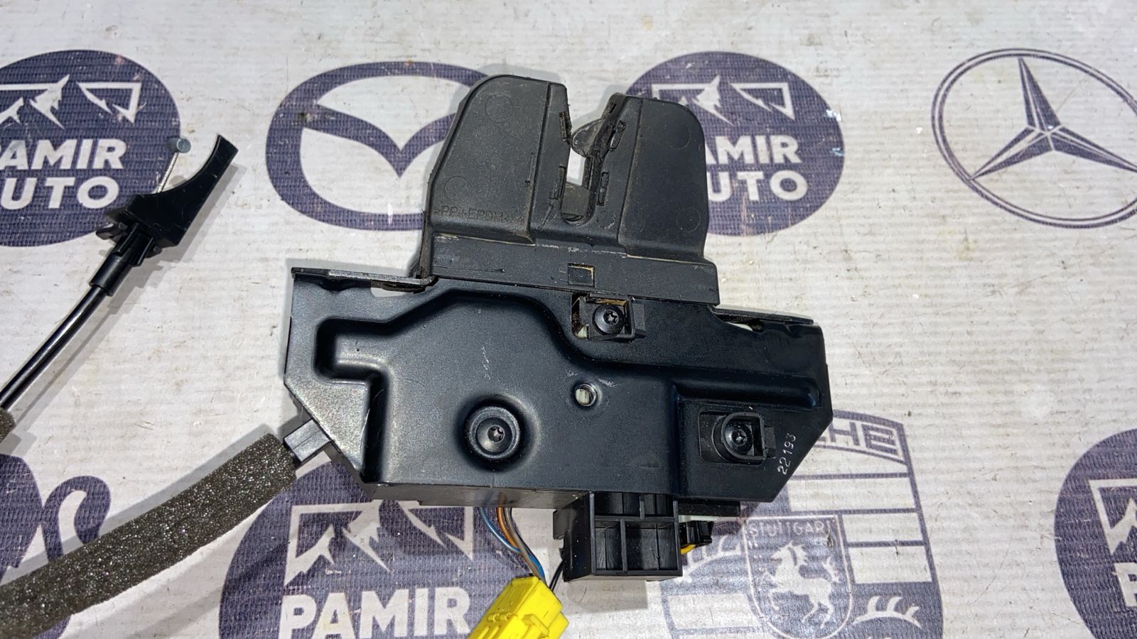 Замок двери багажника Opel Vectra/C 2002-2008