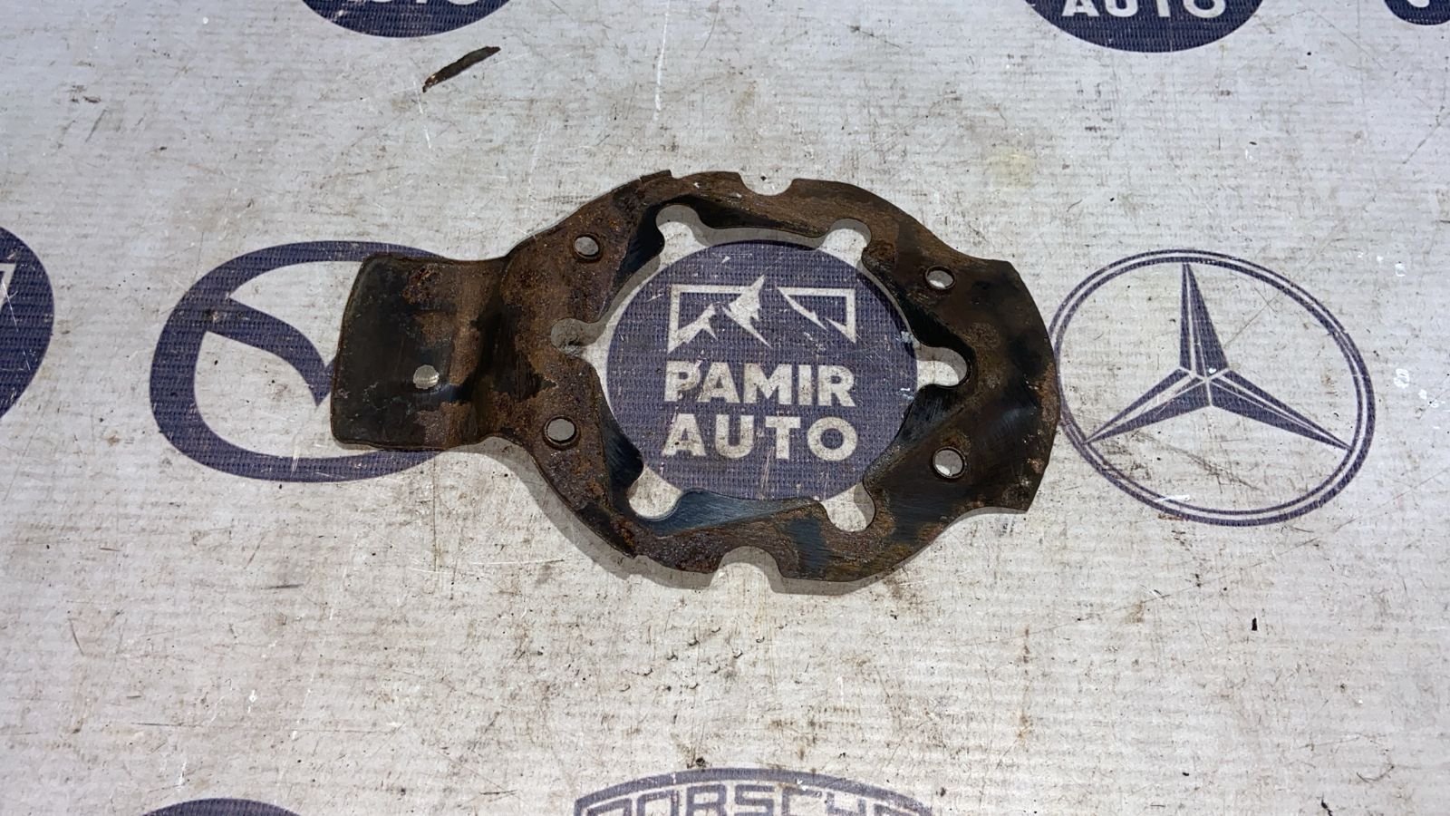 Щит тормозной (Пыльник) передний Opel Astra/H 2004-2014