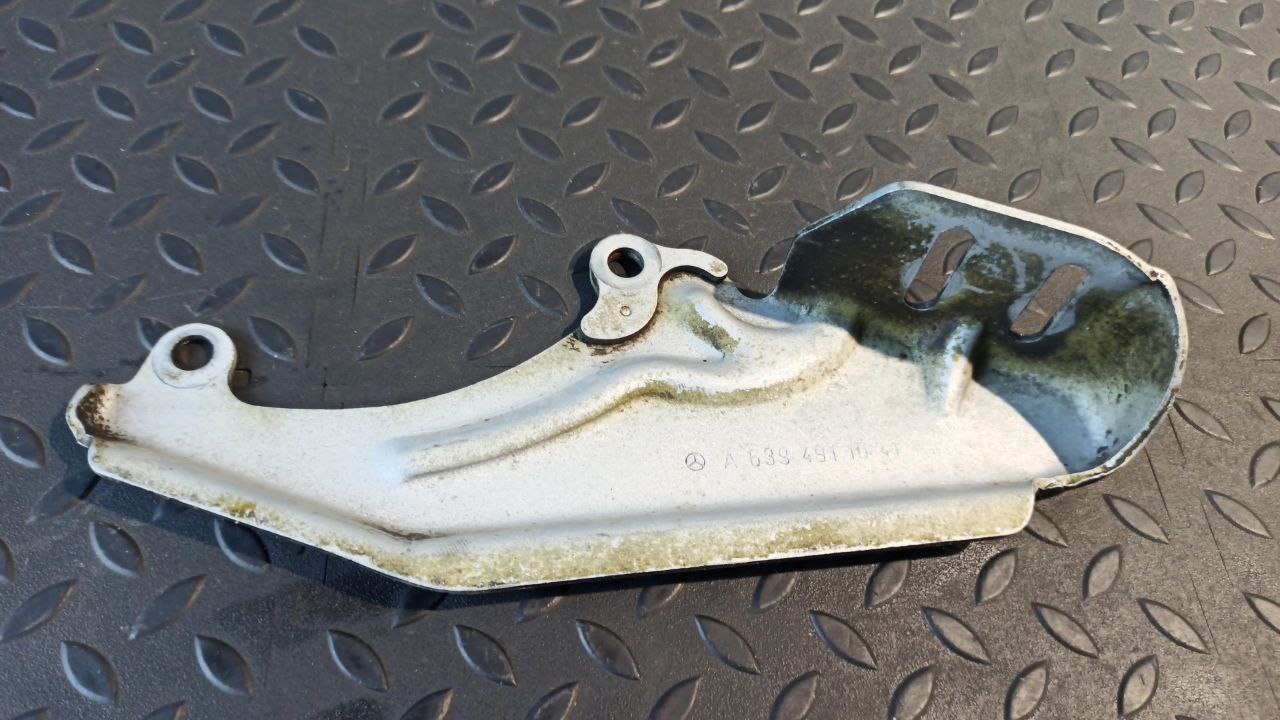 Кронштейн турбины Mercedes Vito/W639 2003-2014