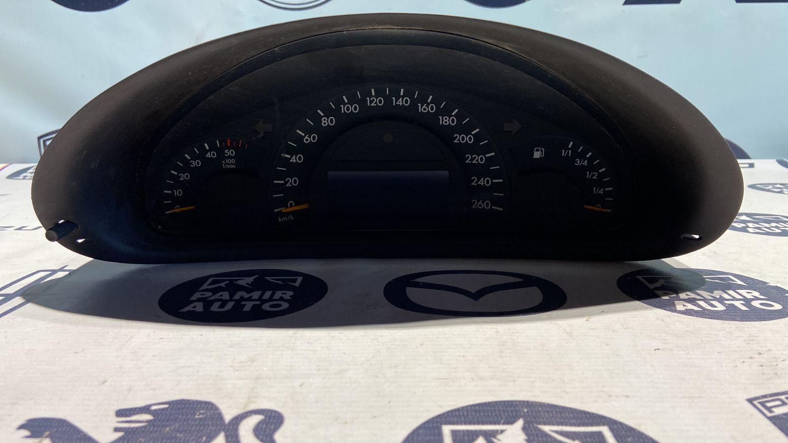 Комбинация приборов (Щиток) Mercedes C/W203 2000-2008