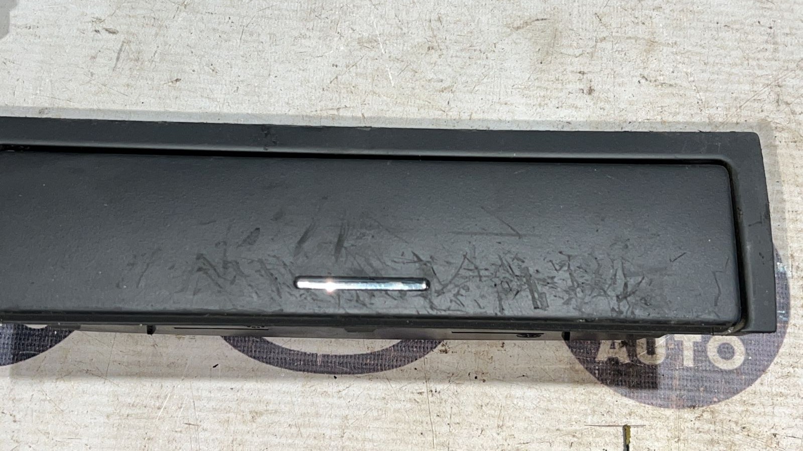 Бардачок BMW 3/E46 1998-2007