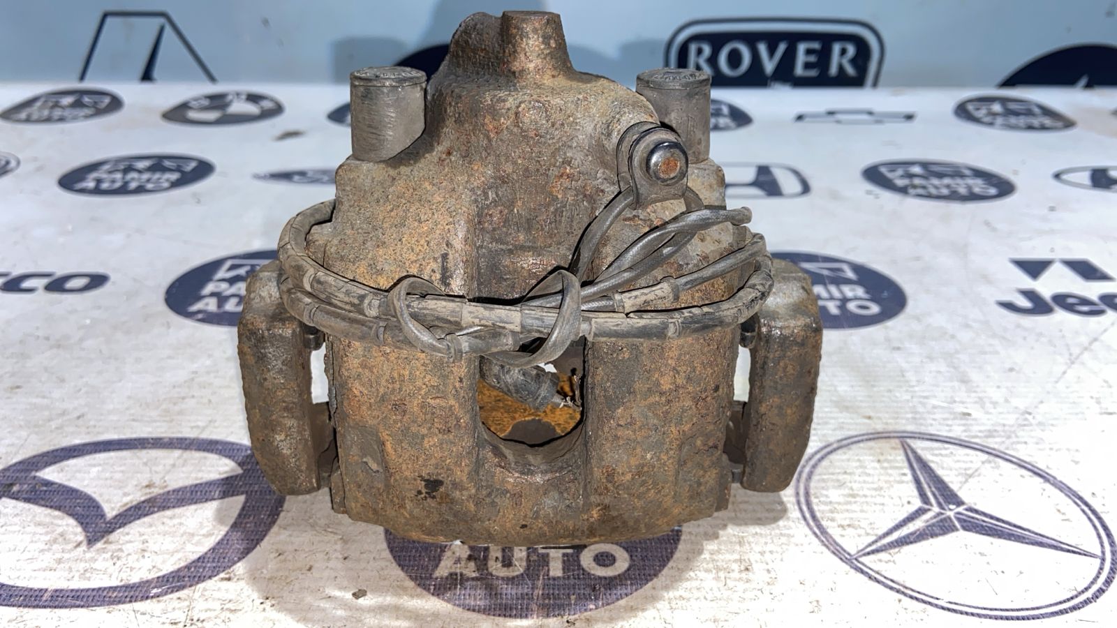 Суппорт задний правый BMW 3/E46 1998-2007