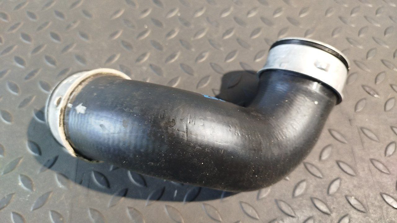 Патрубок интеркулера Mercedes C/W203 2000-2008