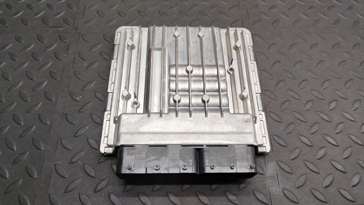 Блок управления двигателем BMW 3/E90 2004-2013