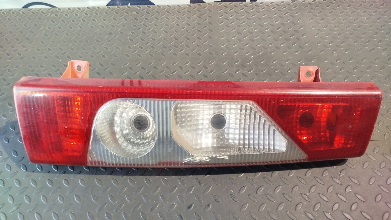 Фонарь задний правый Peugeot Expert/2 2007-2016