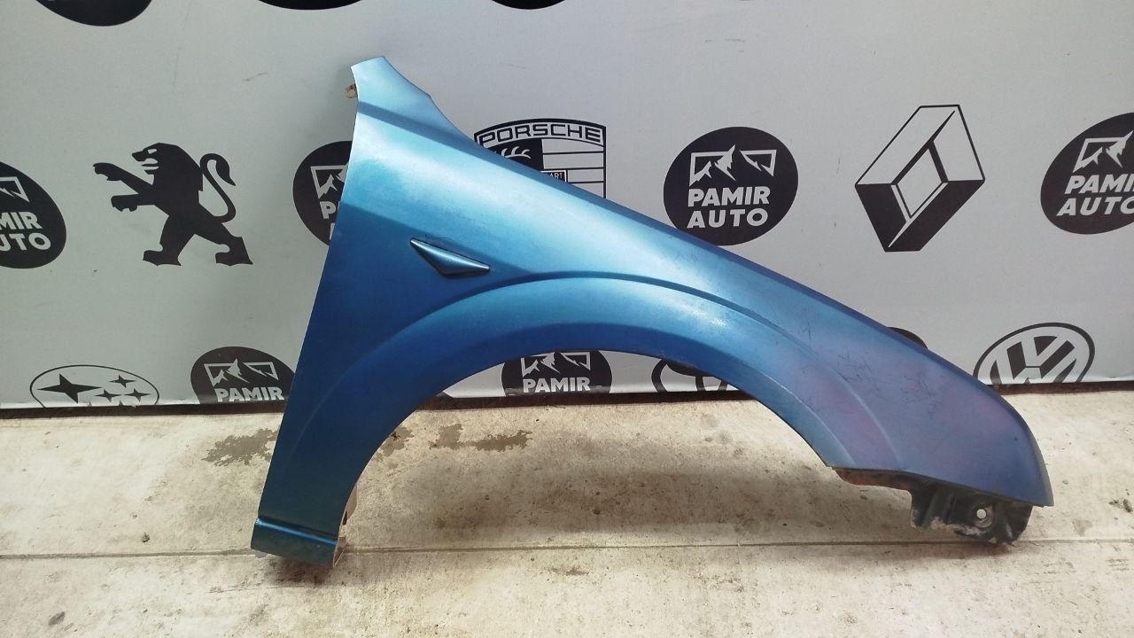 Крыло переднее правое Ford Mondeo/3 2000-2007