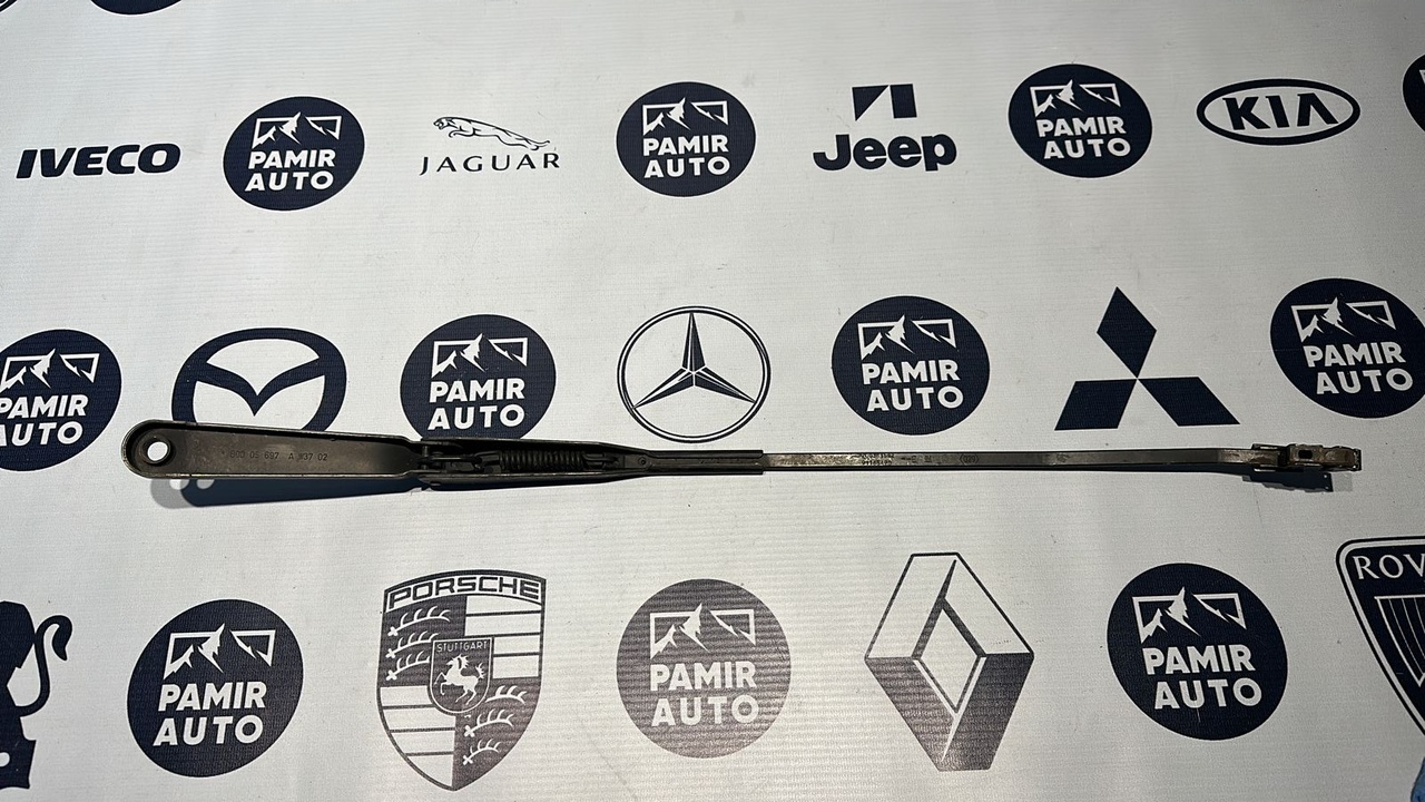 Поводок стеклоочистителя левый Opel Vivaro/A 2001-2014