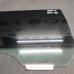 Стекло двери заднее правое Opel Astra/H 2004-2014