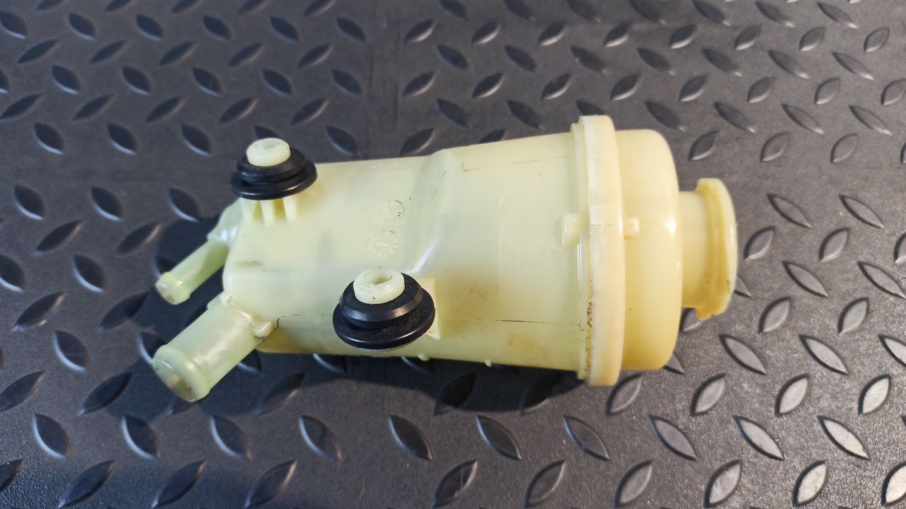 Бачок ГУР Ford Focus 1998-2007