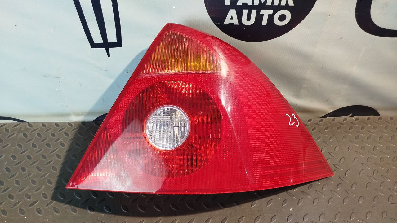 Фонарь задний правый Ford Mondeo/3 2000-2007