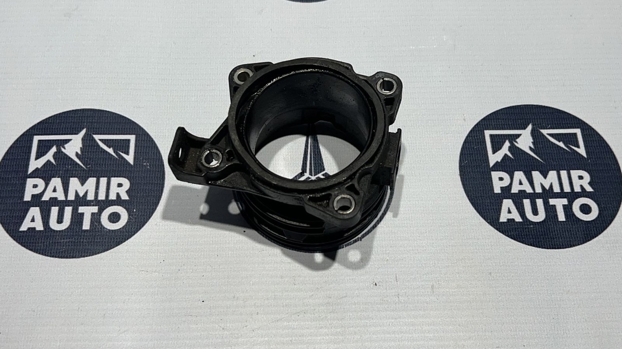 Патрубок воздушного фильтра Mercedes E/W211 2002-2009