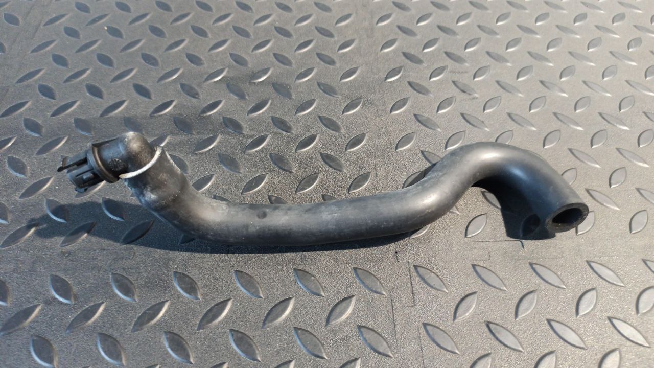 Патрубок картерных газов Ford Focus 1998-2007