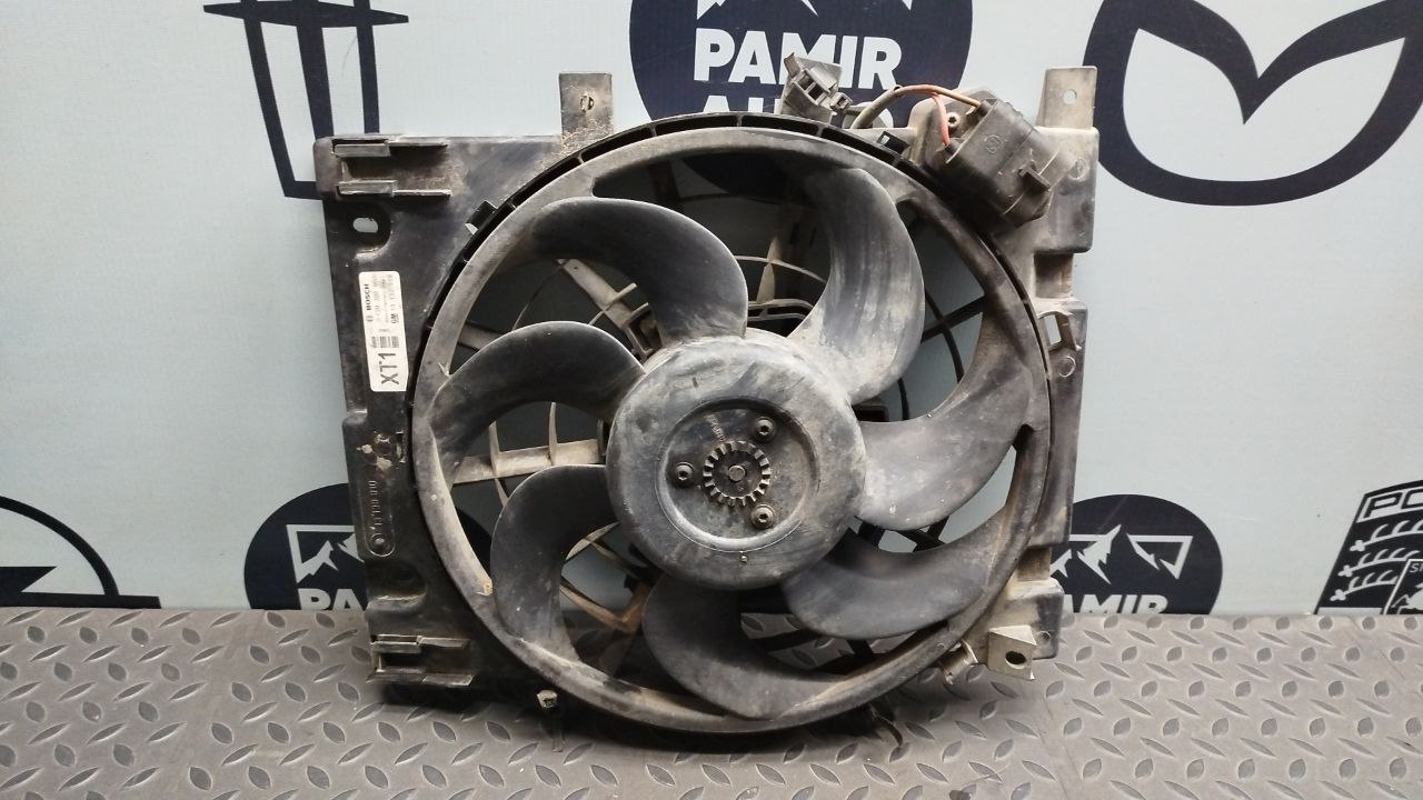 Вентилятор радиатора Opel Astra/H 2004-2014
