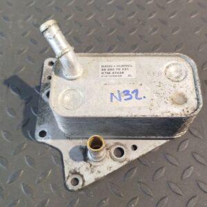 Радиатор масляный (Теплообменник) Opel Zafira/B 2005-2014